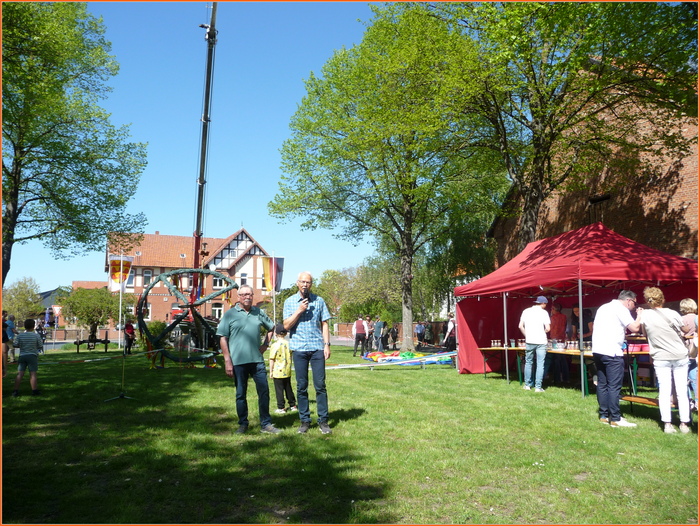 26-05-01_Begruessung.jpg